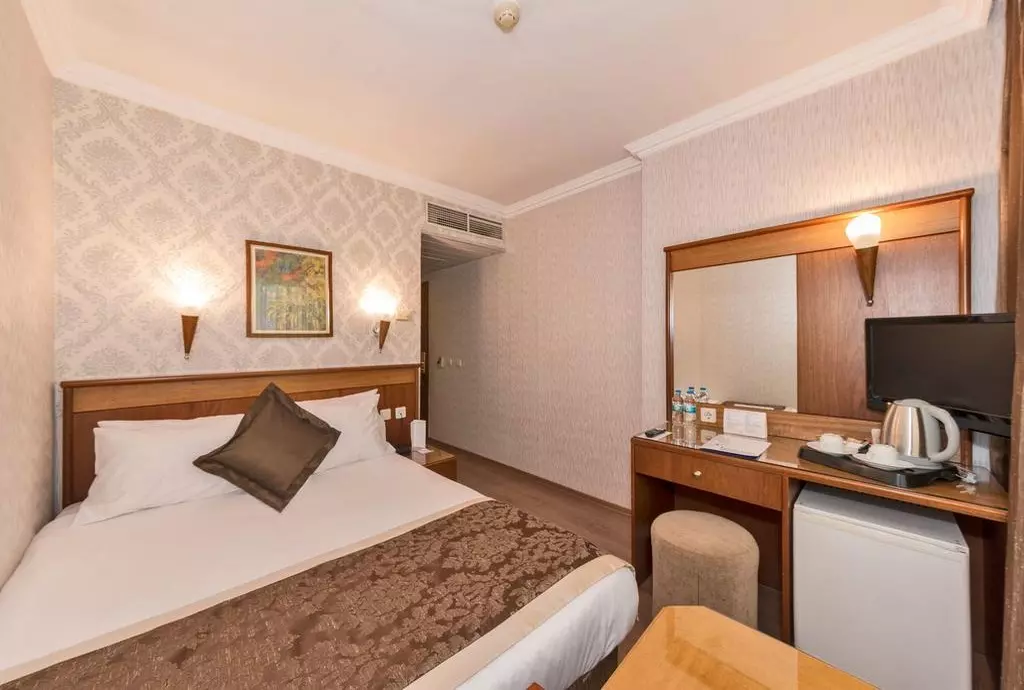 hotel lion istanbul_shabavizparvaz_13.jpg